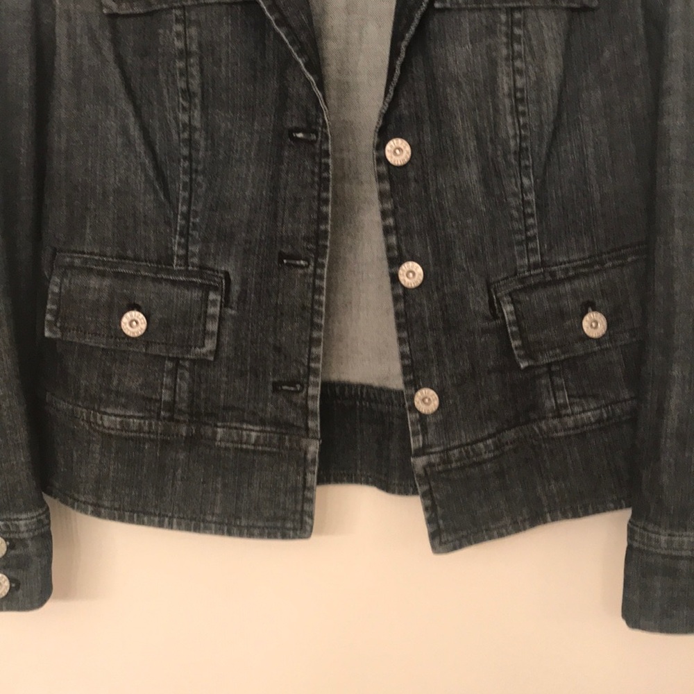 Jean Jacket - Picture 2 of 4